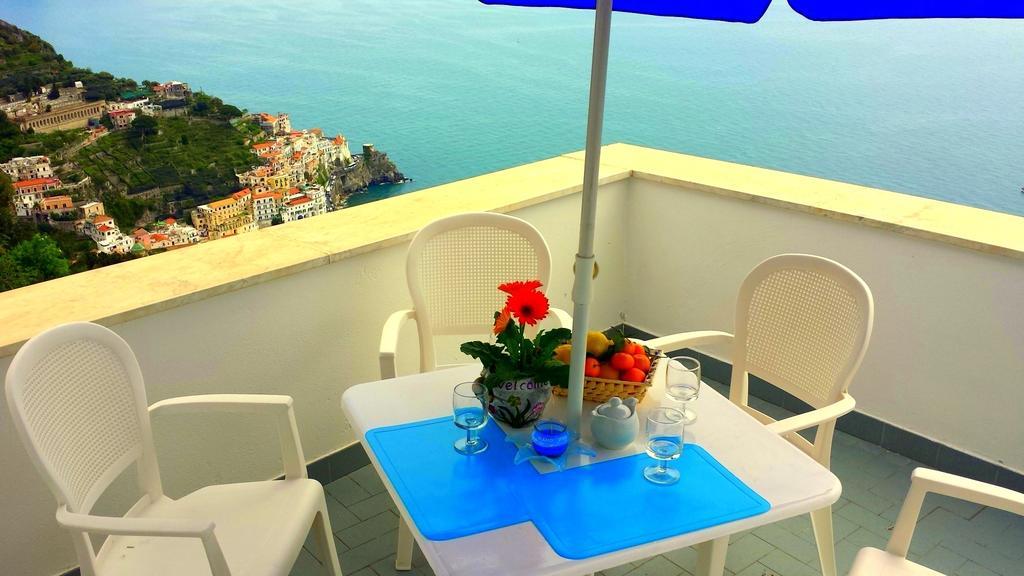 La Rosa Del Mare Villa Amalfi Værelse billede