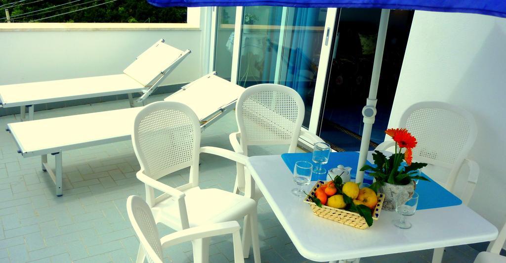 La Rosa Del Mare Villa Amalfi Værelse billede